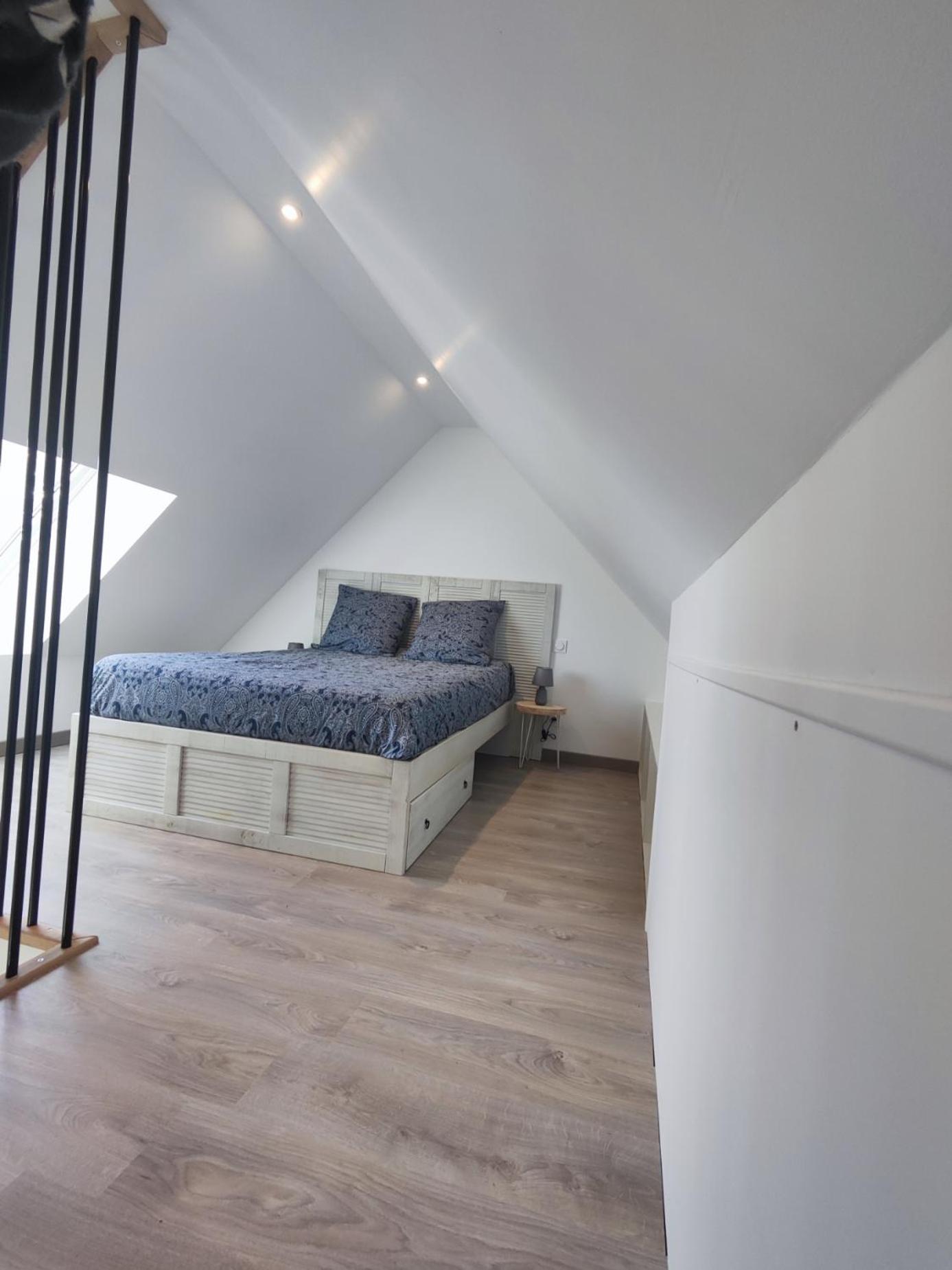 Studio Neuf Situe Au Coeur D'Un Bourg Paisible Pacé Eksteriør billede